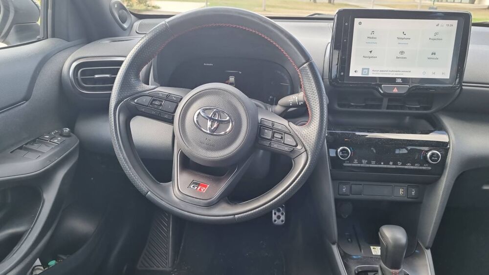Yaris Cross 1.5 VVT-i 116 Hybrid E-CVT GR Sport - Automatique Entretien 2023 occasion 45200 Montargis