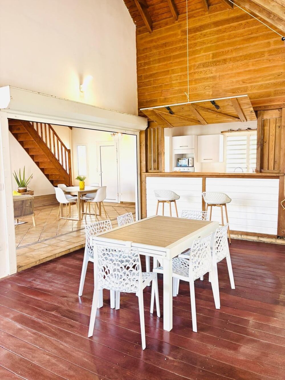 Location Maison LE MOULE MAGNIFIQUE VILLA MEUBLEE 3 CHAMBRES PISCINE VUE MER Le moule