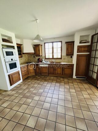  Maison à vendre 8 pièces 131 m²