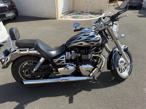 TRIUMPH 2011 occasion 85390 Bazoges En Pareds