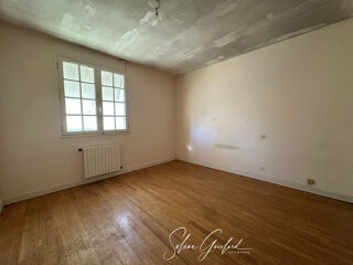  Maison à vendre 10 pièces 126 m²