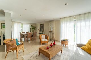  Maison � vendre 7 pi�ces 235 m�