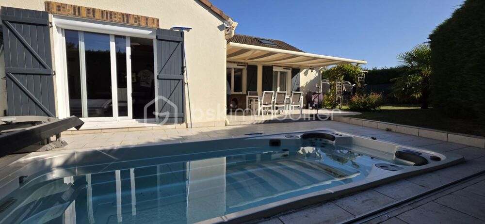 Vente Maison Maison Plain-pied 130 m2 - 4 chambres - terrain de 431 m2 et piscine Saint germain les corbeil