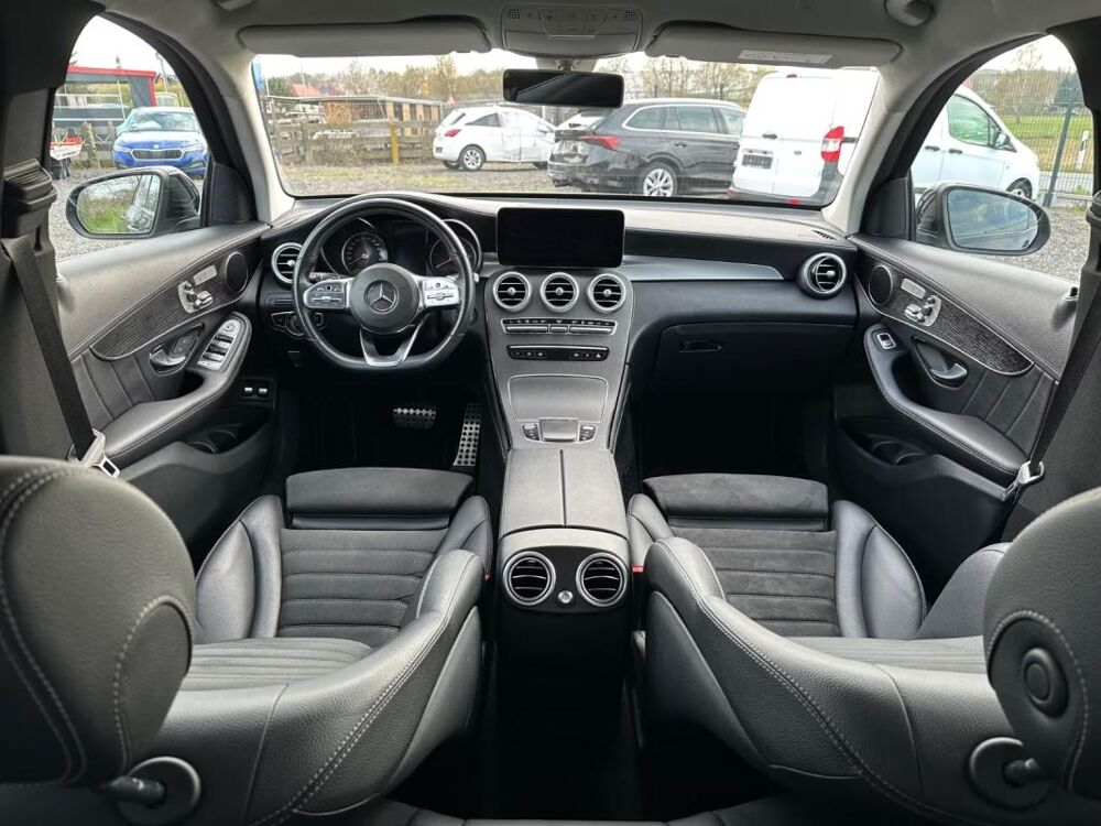 Classe GLC 300 4MATIC AMG Line – LED Chauffage Stationnaire Attelage 2020 occasion 33000 Bordeaux