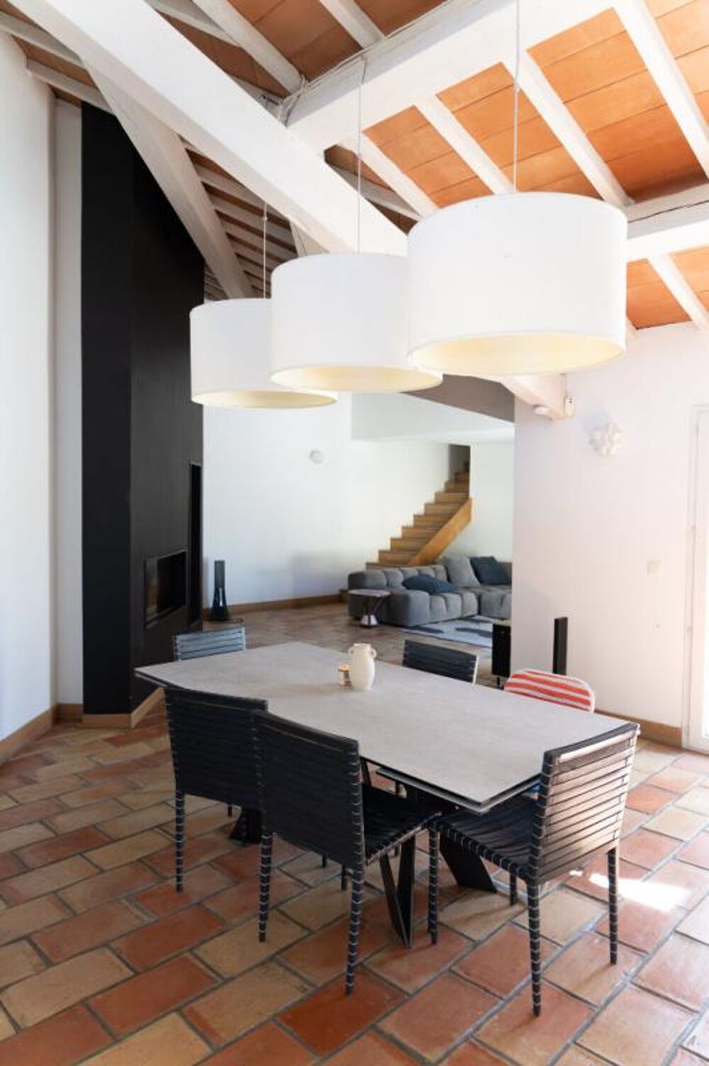 VILLA PROCHE CENTRE VILLE CEYRESTE