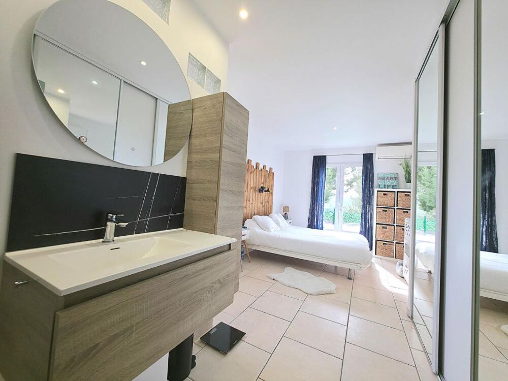 � vendre  Maison Bormes-les-Mimosas (83230)