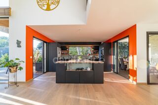  Maison � vendre 7 pi�ces 220 m�