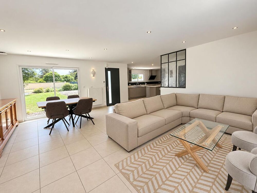 Vente Maison Villa Champniers 6 pièce(s) 140 m2 Champniers