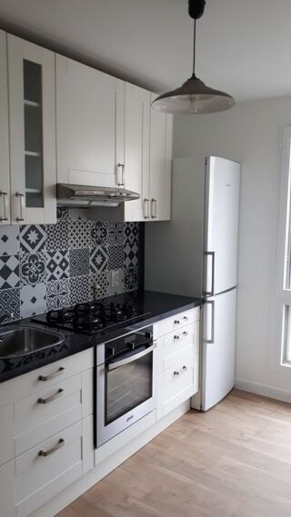  Appartement à louer 3 pièces 70 m²