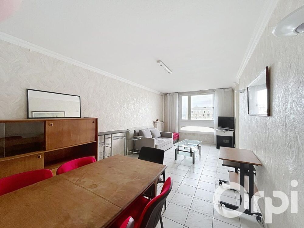Location Appartement A louer T4 (3 chambres) meublé au 83 Rue Philippe FABIA 69008 LYON Lyon 8
