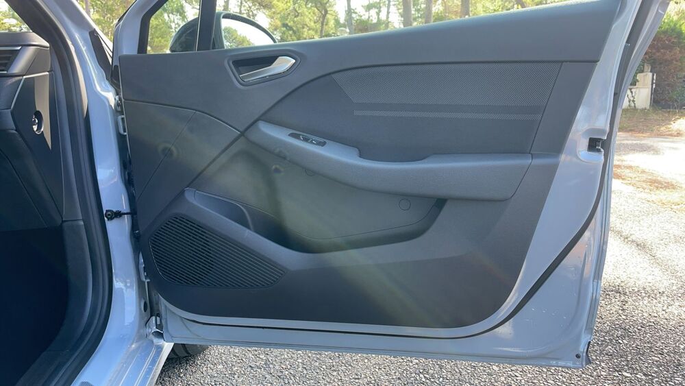Clio V 1.0 TCe 90 Esprit Alpine 2025 occasion 40600 Biscarrosse