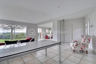  Maison à vendre 6 pièces 193 m²