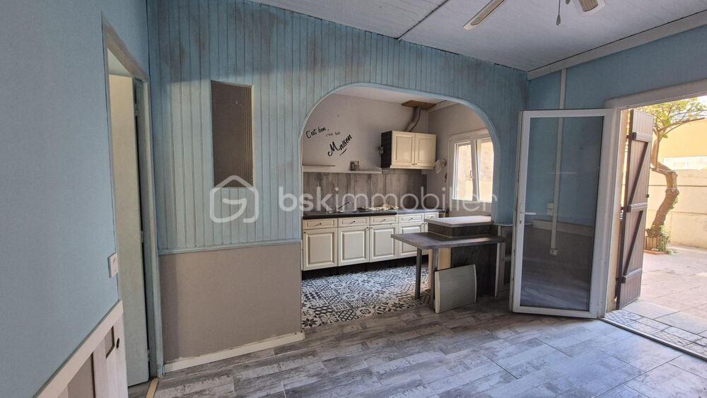 Vente Maison A VENDRE MAISON DE VILLE DEUX FACES DE 89M² SUR PARCELLE DE 119M² A SAINT MARIE LA MER - COTE VILLAGE - DEUX LOTS - COUR - PROCH Sainte marie la mer