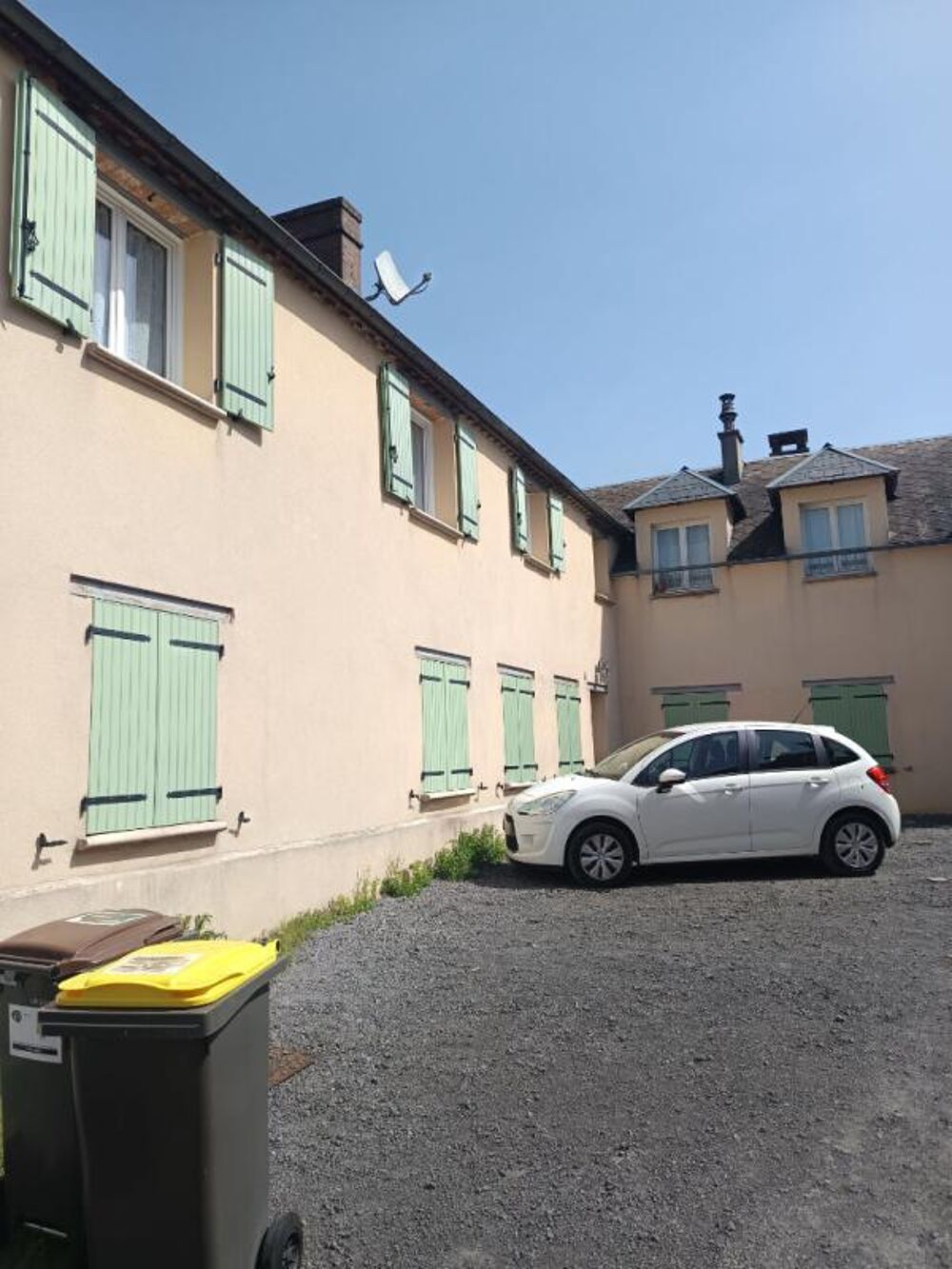 Vente Immeuble Immeuble rapport Ezy Sur Eure 11 logements 830 m2 Ezy sur eure