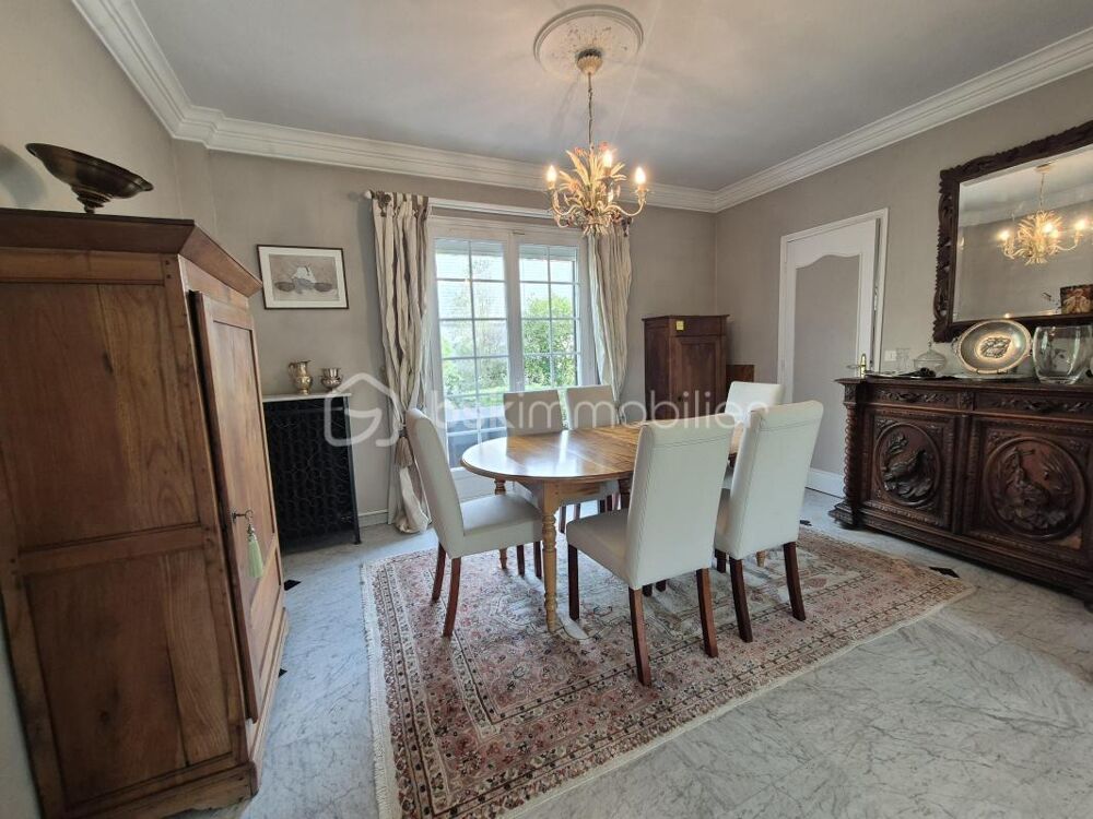 à vendre  Propriété/château Saint-Maur-des-Fossés (94100)
