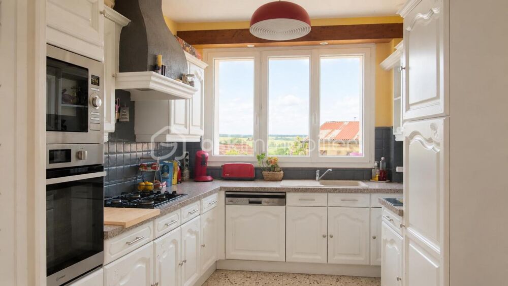 Vente Propriété/Château Authenticité, charme et potentiel à quelques minutes de Fismes Chery chartreuve