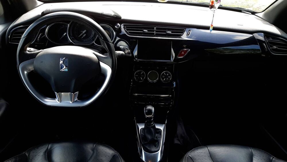 DS3 1.2 PureTech 130 Sport Chic 2018 occasion 15000 Aurillac