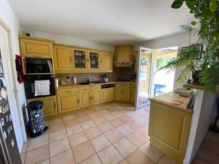  Villa à louer 5 pièces 155 m²