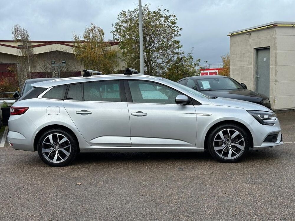 M&eacute;gane IV ESTATE 1.2 TCE 130 ENERGY INTENS EDC 2016 occasion 78240 Chambourcy