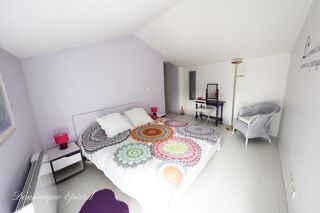  Maison à vendre 13 pièces 305 m²