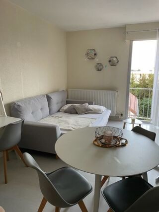  Appartement à louer 1 pièce 27 m²