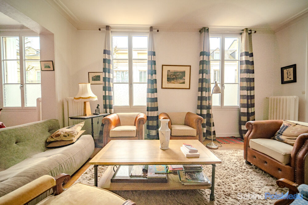 Vente Maison Maison à vendre à Saumur 49400 - centre ville - 4 ou 5 chambres - 171 m² Habitable - Dépendance - Jardin Saumur