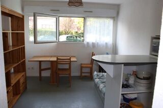  Appartement à louer 1 pièce 20 m²