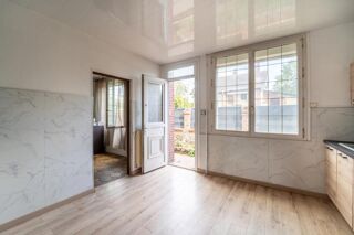 Vente Maison Maison de 5 pièces de 118 m² à Petit-Couronne Petit couronne