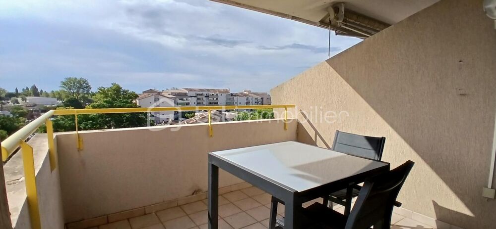 Appartement P2 avec vue dégagée  Secteur Salonique Port camargue plage sud