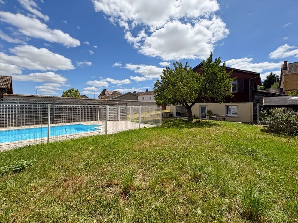Maison 5 pièces 143 m² · à Melay · 143 m² · 175 000 €