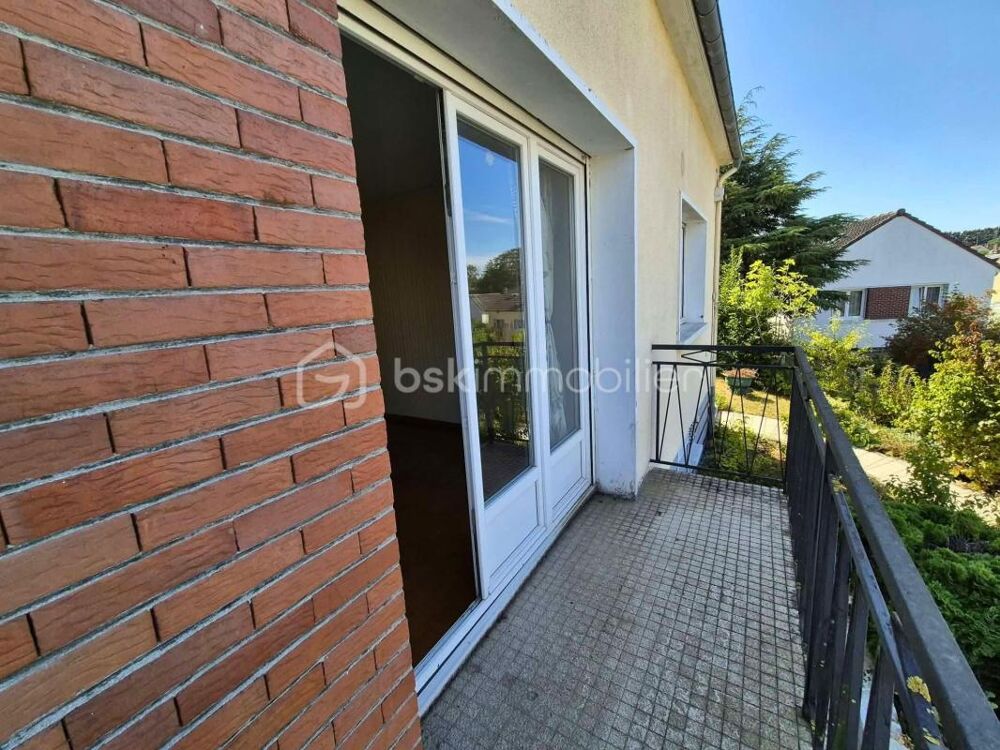 Maison 93m² centre-ville avec terrain 448m², veranda+balcon,sous-sol complet et Gare