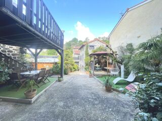  Propriété/château à vendre 10 pièces 270 m²