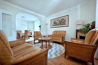  Maison à vendre 6 pièces 214 m²
