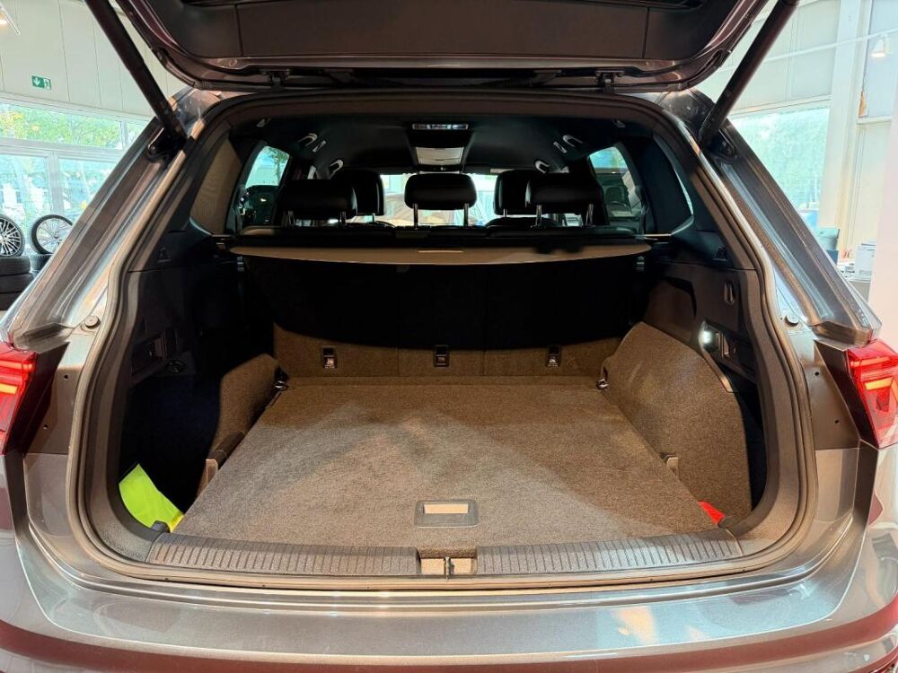 Tiguan Allspace 2.0 TSI 4Motion DSG R-Line 2023 occasion 33700 Merignac