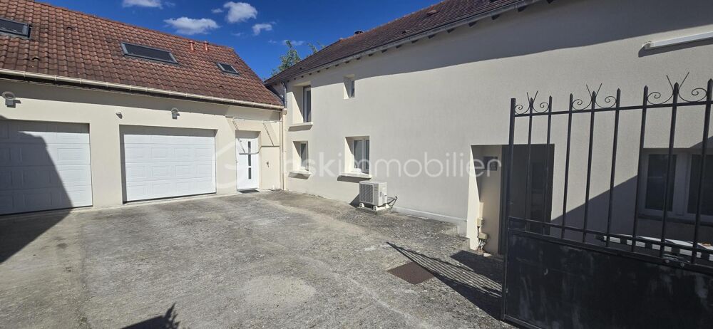 MAISON ANCIENNE AU COEUR DE BONDOUFLE