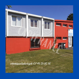  Immeuble � vendre 121 m�