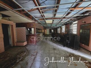  Immeuble à vendre 15 + pièces 567 m²