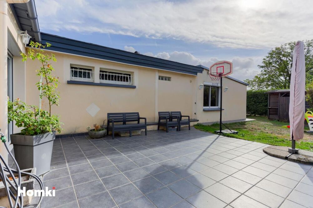 Vente Maison Maison/Villa T5 de 144 m² à Ozoir-la-Ferrière 77330 Ozoir la ferriere