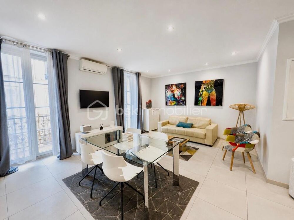 Vente Appartement CANNES CENTRE -  APPARTEMENT 3 PIECES - 68M² - 3 MIN A PIED RUE D'ANTIBES ET RUE HOCHE Cannes