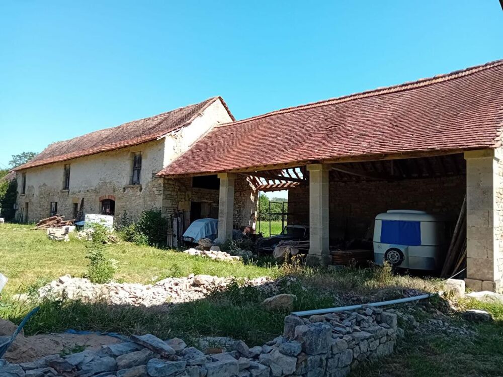 Grange 280M² permis de construire terrain 1800m²