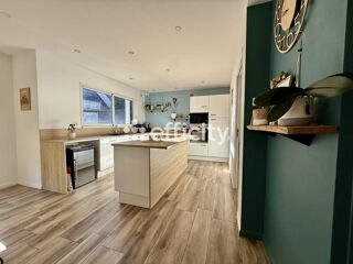  Maison  vendre 6 pices 128 m