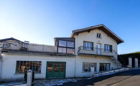   Villa sur terrain poss�dant 2 grands ateliers Maison - 4 pi�ce(s) - 110 m�