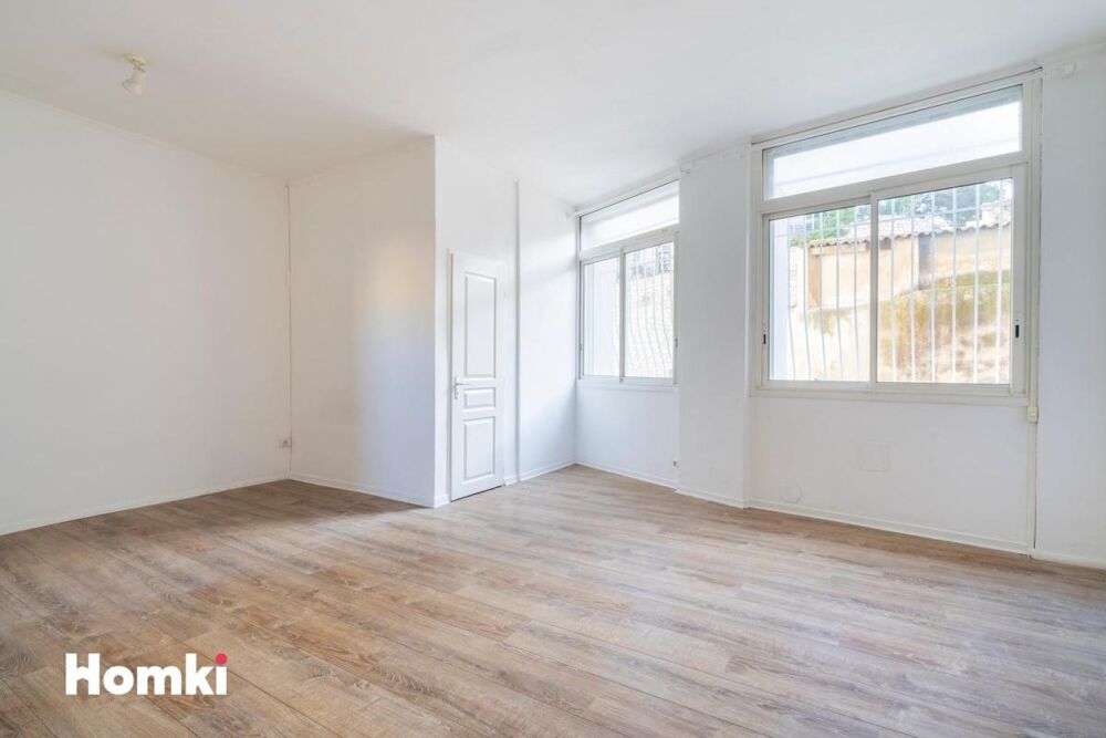 Vente Appartement Appartement T2 de 46m² + local / Atelier de 61m² Marseille 7