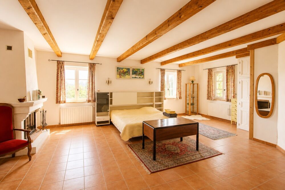 à vendre  Propriété/château Saint-Étienne-de-Serre (07190)