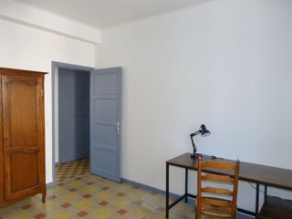  Appartement à louer 3 pièces 64 m²