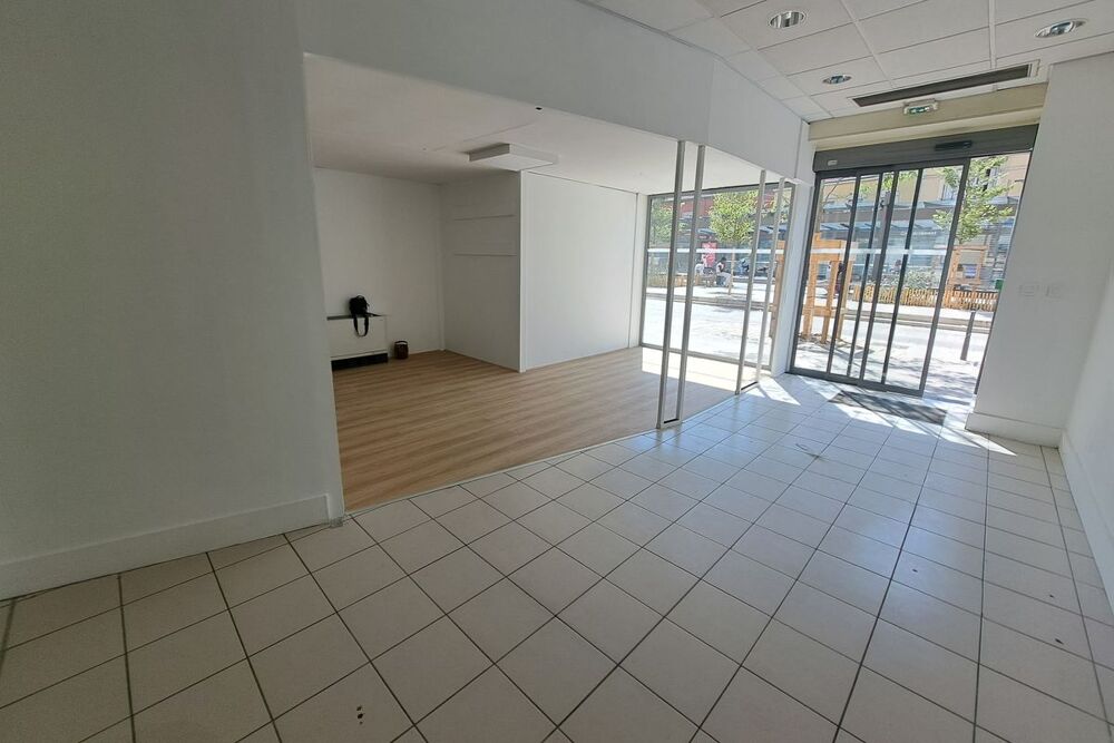 Vente Appartement Local commercial ou professionnel de 213 m² - VILLEURBANNE Villeurbanne