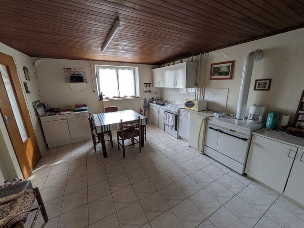 BUBRY MAISON A USAGE D HABITATION DE 90M² ENVIRON HABITABLE AVEC GARAGE ET DEPENDANCE EN PIERRE PARCELLE DE 8022M² ENVIRON
