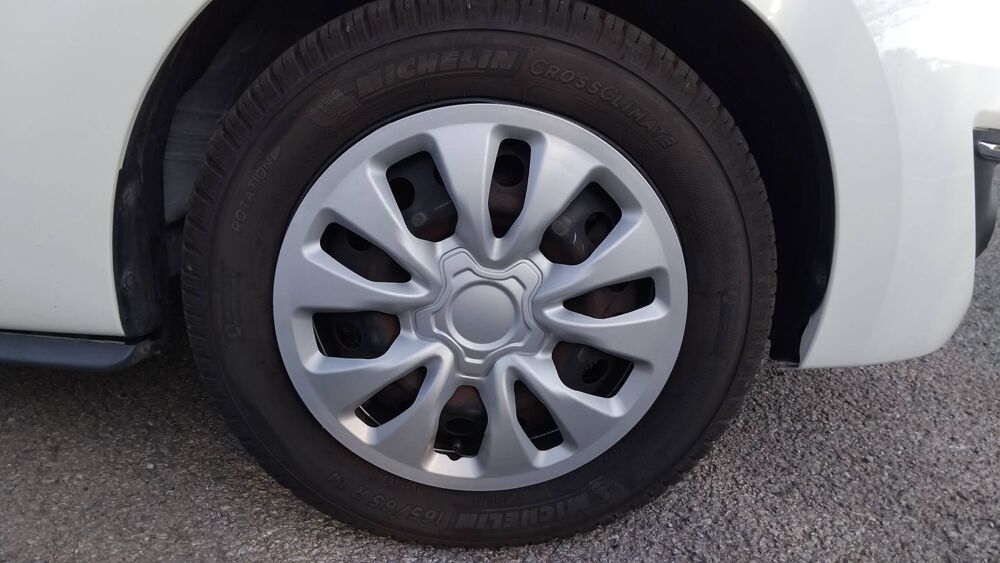 Space Star 1.0 70 In 2019 occasion 83580 Gassin