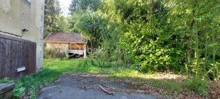  Immeuble à vendre 15 + pièces 337 m²