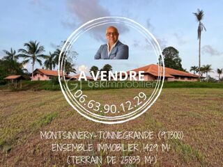  Immeuble à vendre 15 + pièces 1429 m²